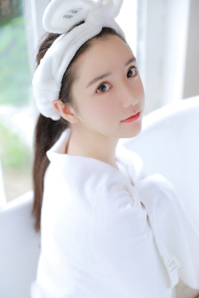 在厨房挺进馊子美妇雪臀大宝